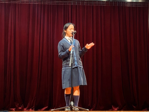 English Individual Recitation