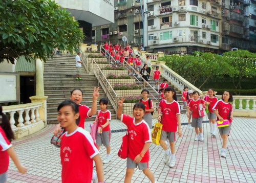 Fund-rasing Fun Walk 2013